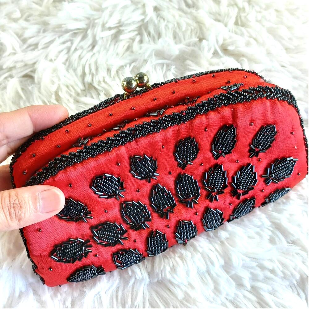 Ruby Red Small Black Strawberry Shape Beaded Clut… - image 2